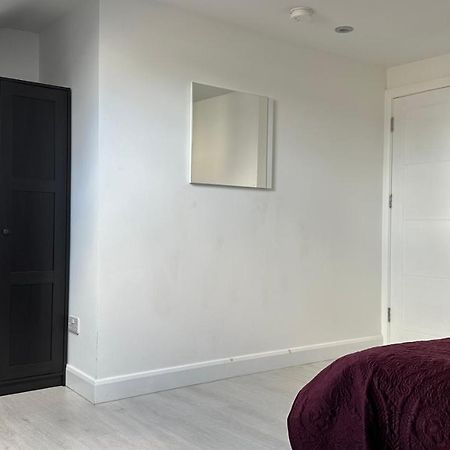 Stunning New 1 Bedroom Apartment London Exterior foto